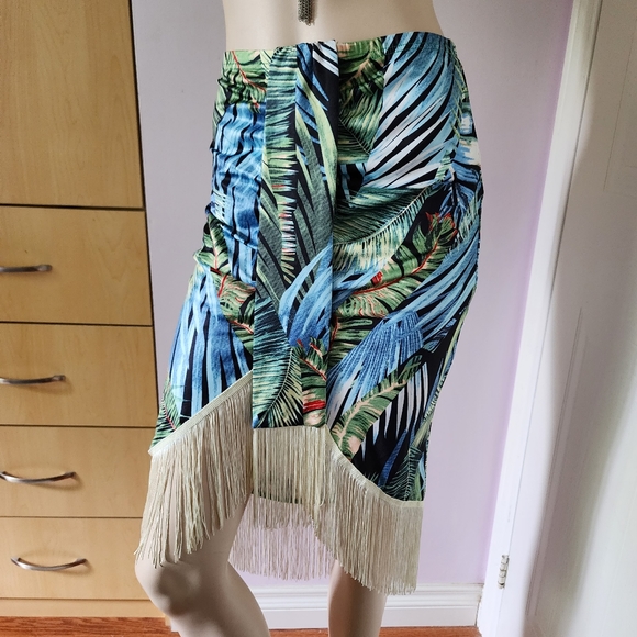 Fringe Floral Print Skirt - Picture 6 of 6